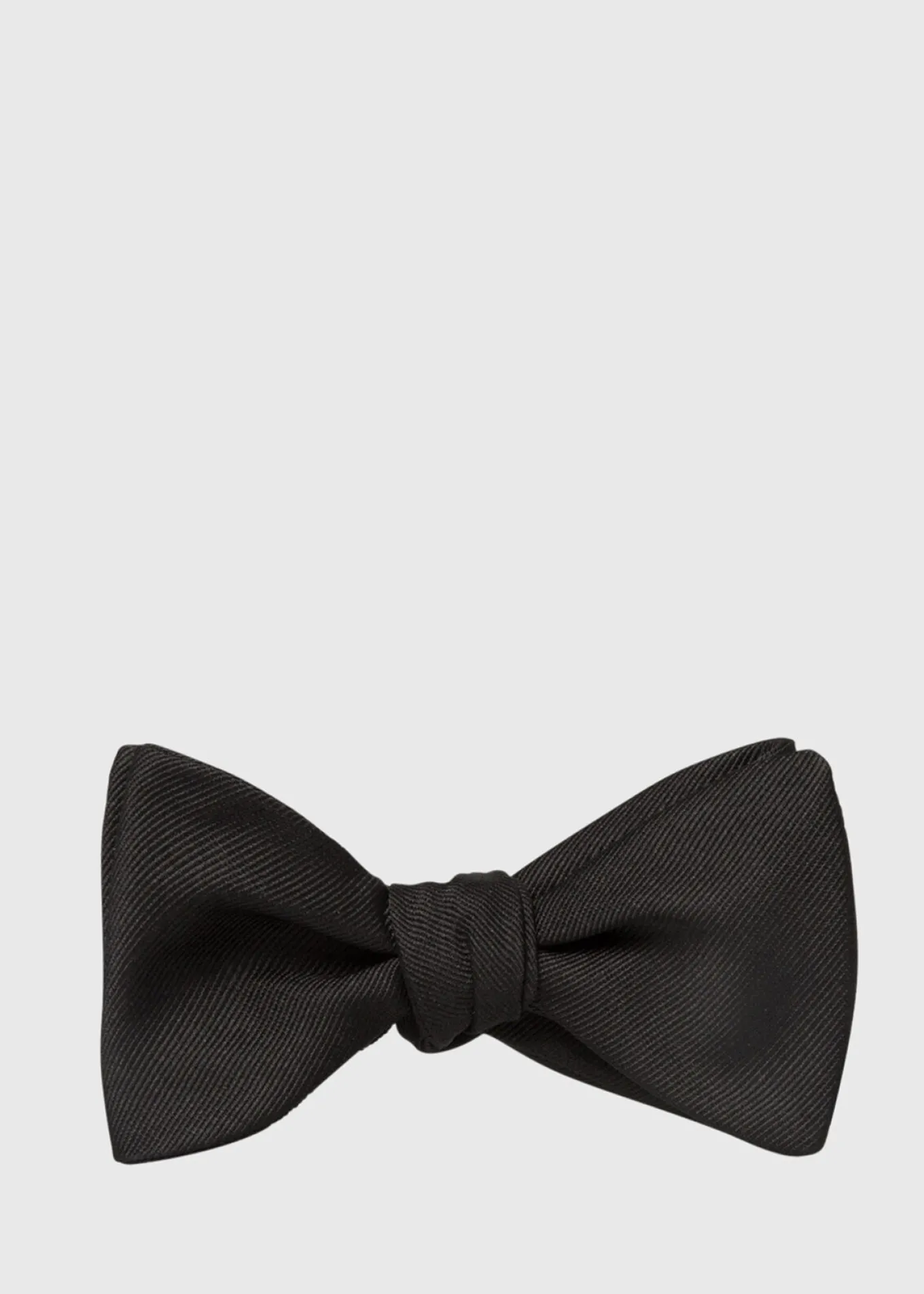 black_grosgrain_bow_tie_0.webp Black Grosgrain Bow Tie