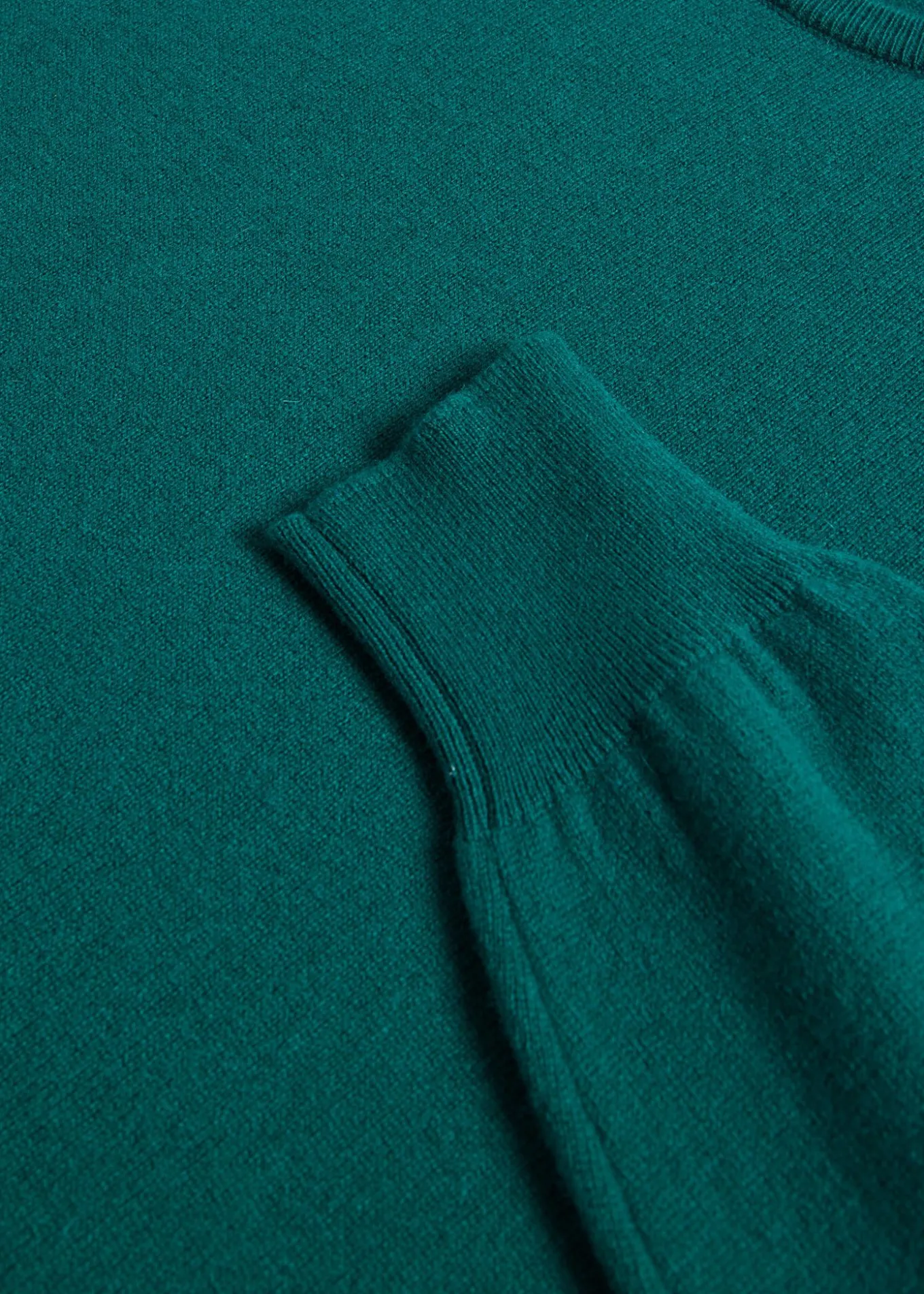 cashmere_crewneck_sweater_1.webp Cashmere Crewneck Sweater