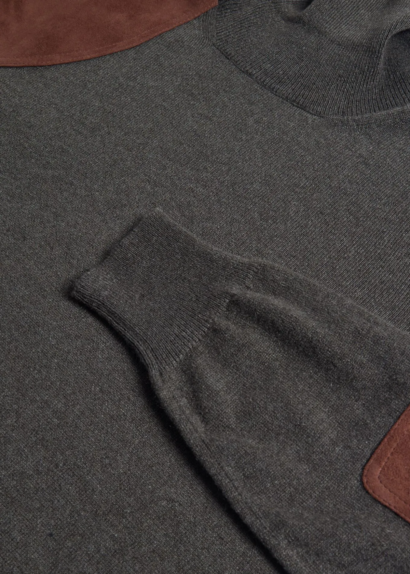 cashmere_turtleneck_with__1-1.webp Cashmere Turtleneck With Suede Gun Patch