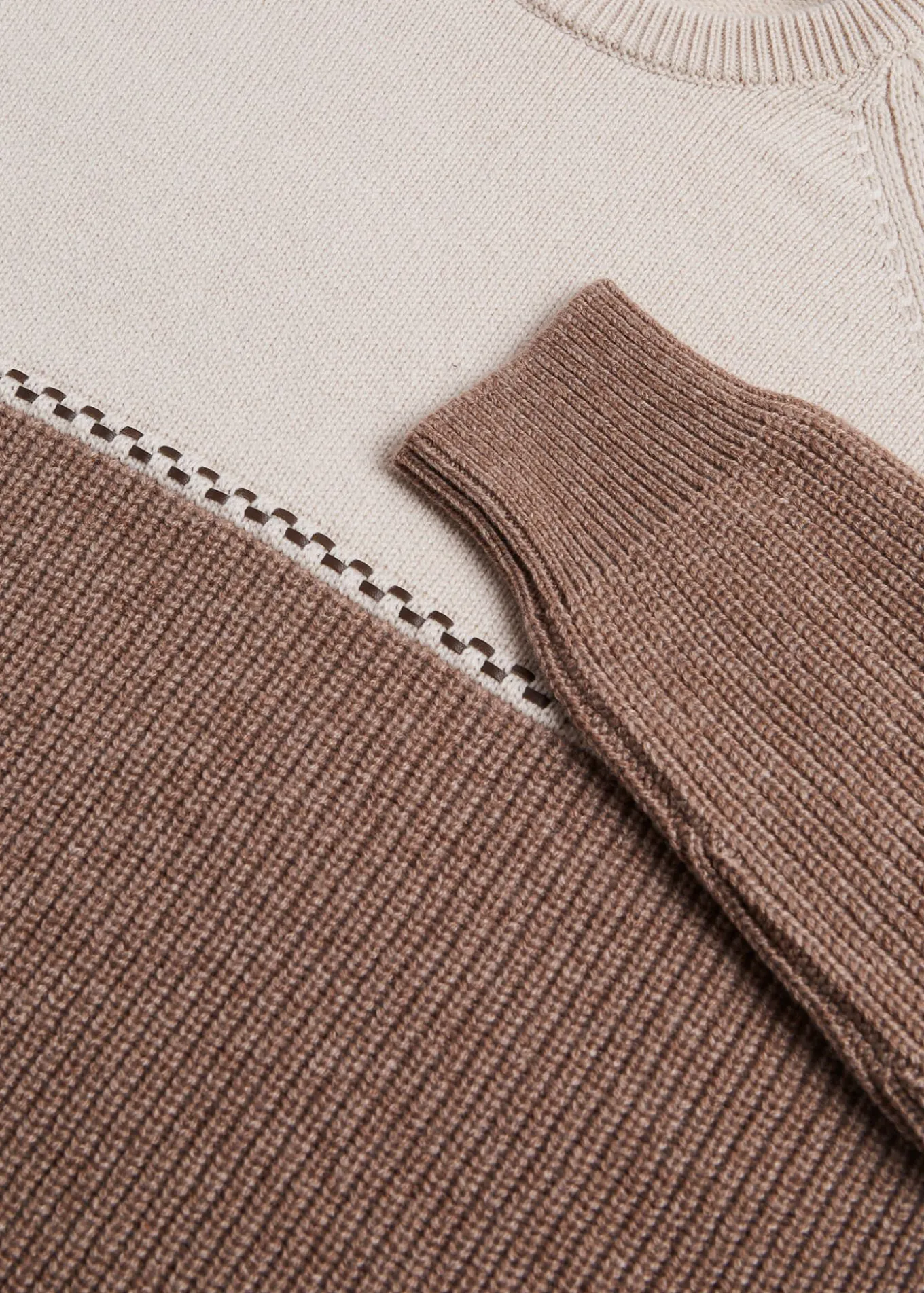 cashmere_two_tone_crewnec_1.webp Cashmere Two Tone Crewneck Sweater