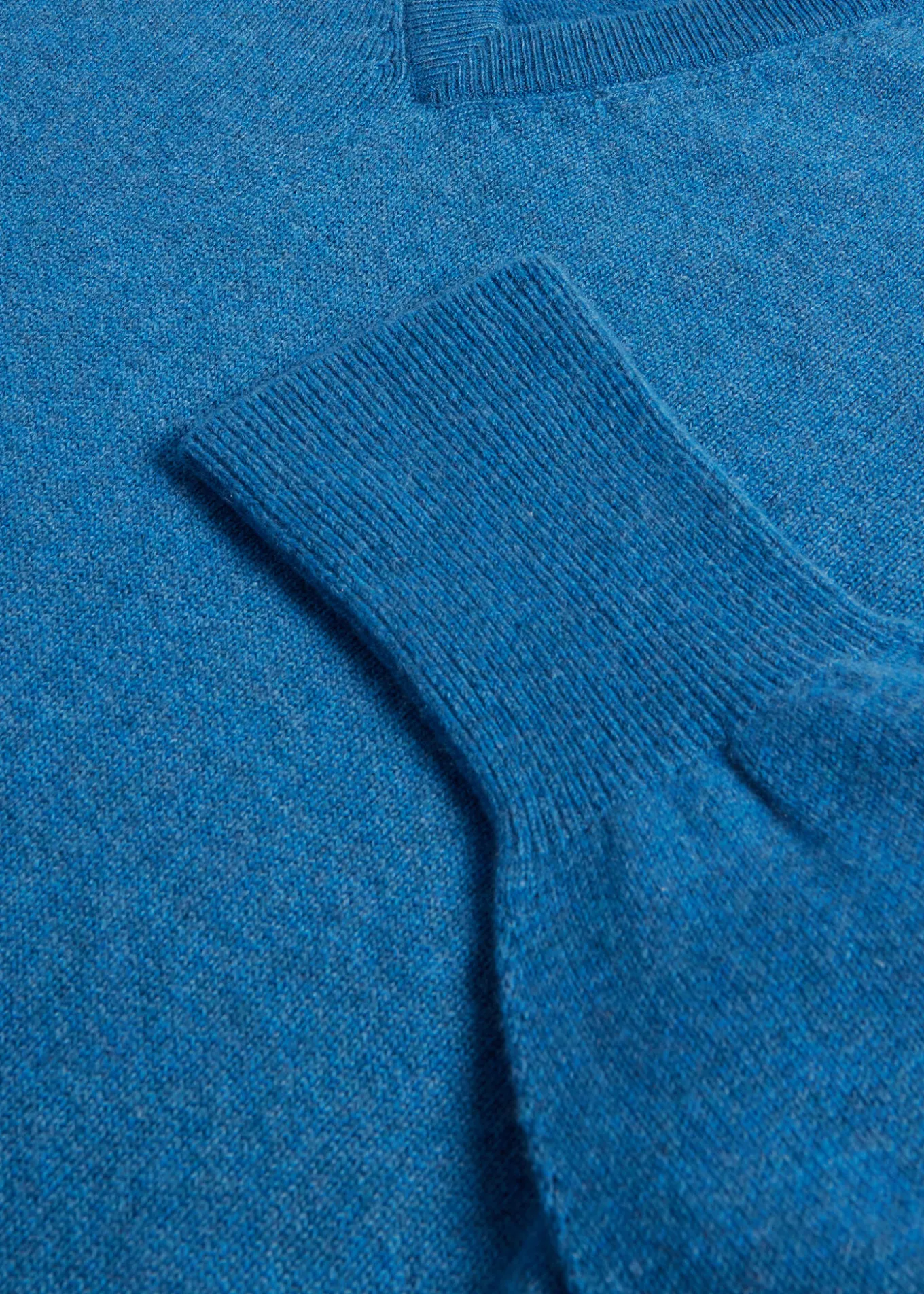 classic_cashmere_double_p_2-2.webp Classic Cashmere Double Ply V-Neck Sweater