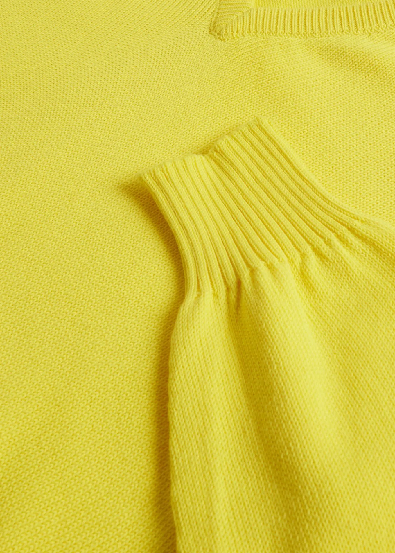 cotton_vneck_sweater_1-1.webp Cotton V-Neck Sweater