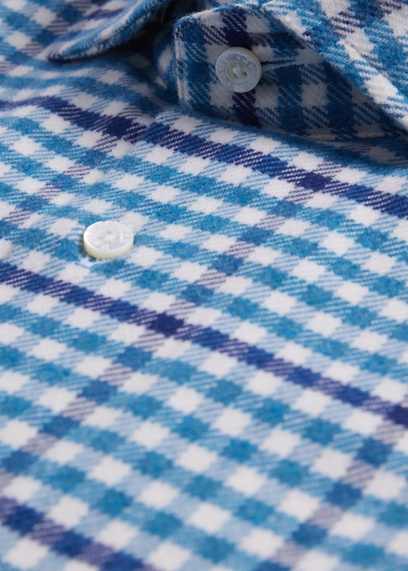 flannel_small_plaid_sport_1-2.webp Flannel Small Plaid Sport Shirt