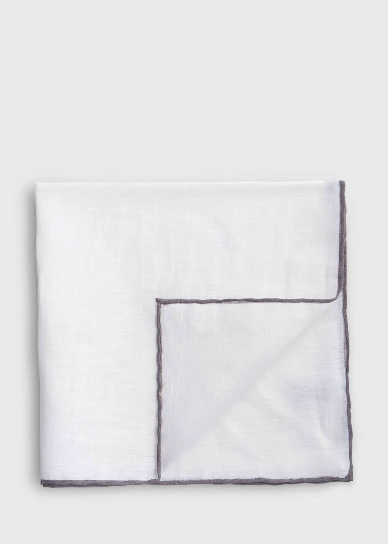 handkerchief_with_contras_0-2.webp Handkerchief With Contrast Border