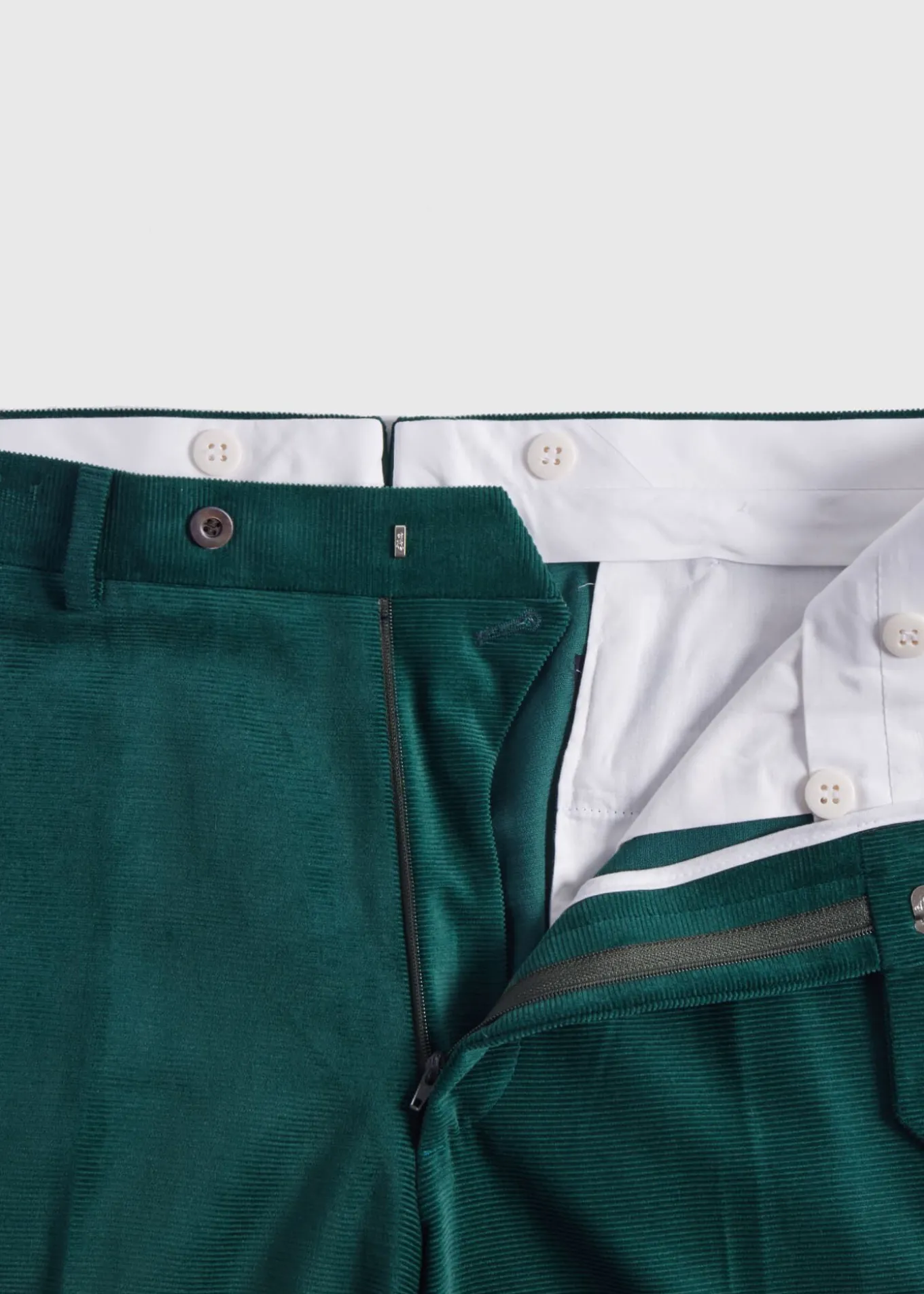 horizontal_cotton_corduro_1.webp Horizontal Cotton Corduroy Trouser