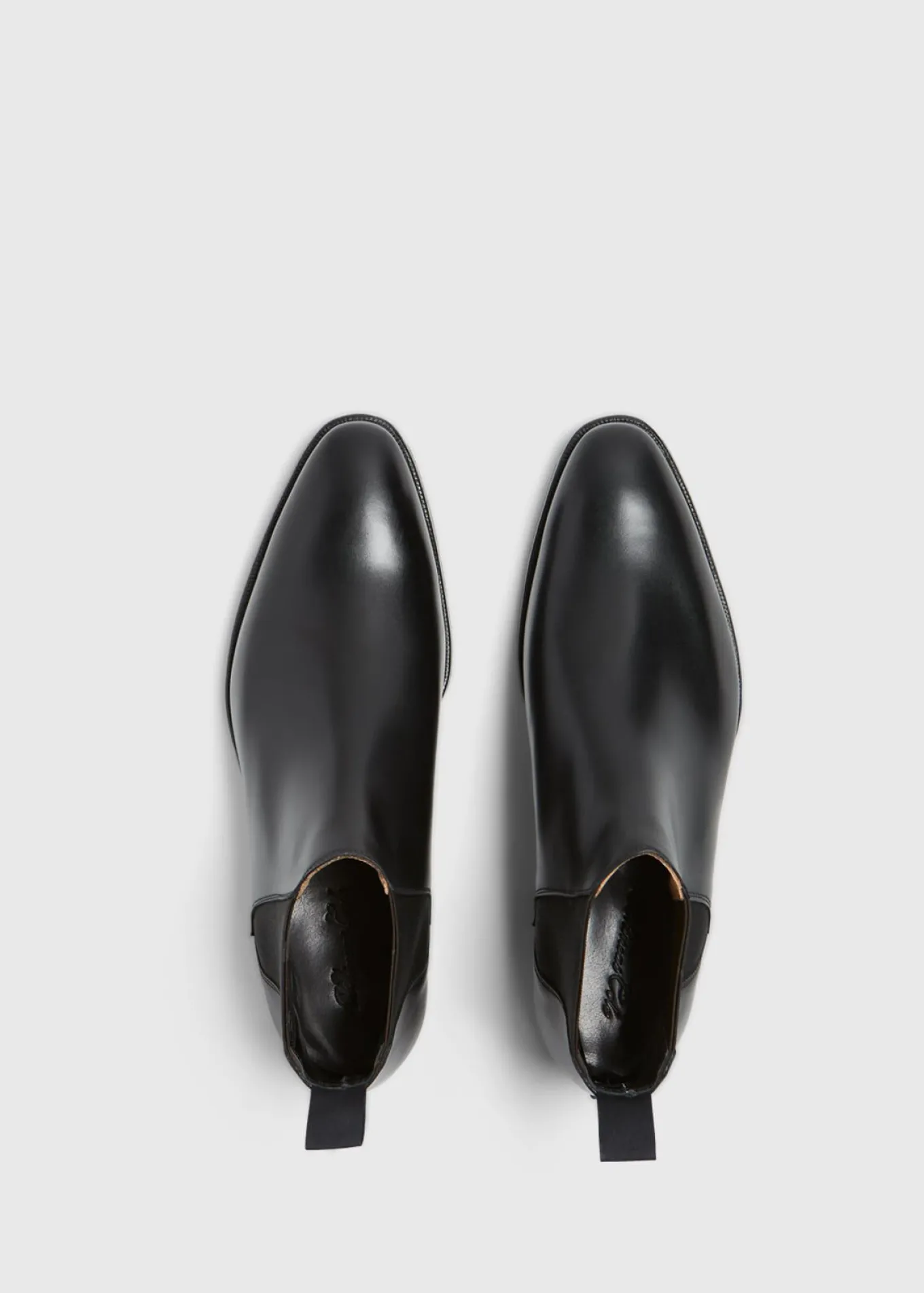 leather_half_chelsea_boot_2-1.webp Leather Half Chelsea Boot