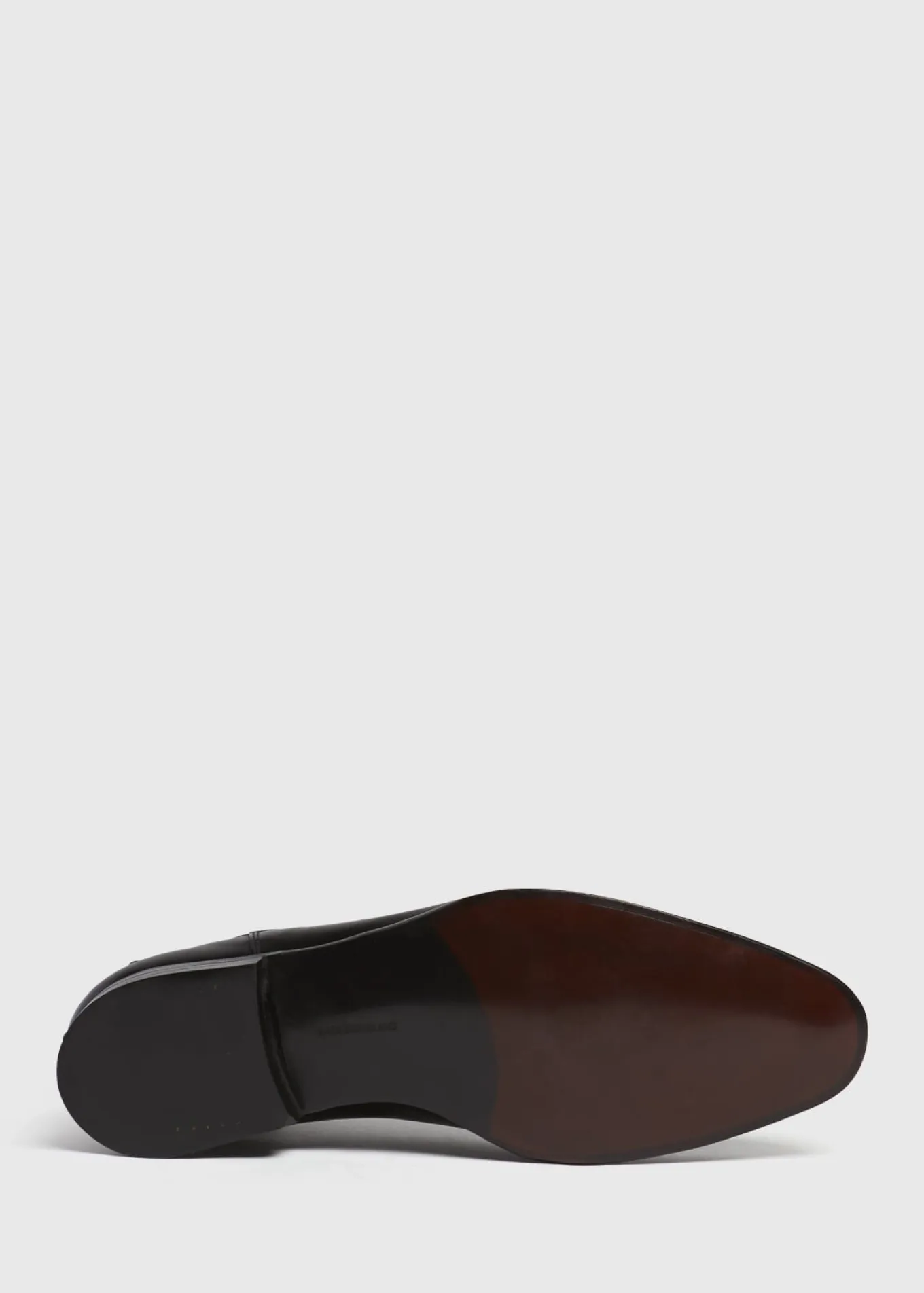 leather_half_chelsea_boot_4.webp Leather Half Chelsea Boot