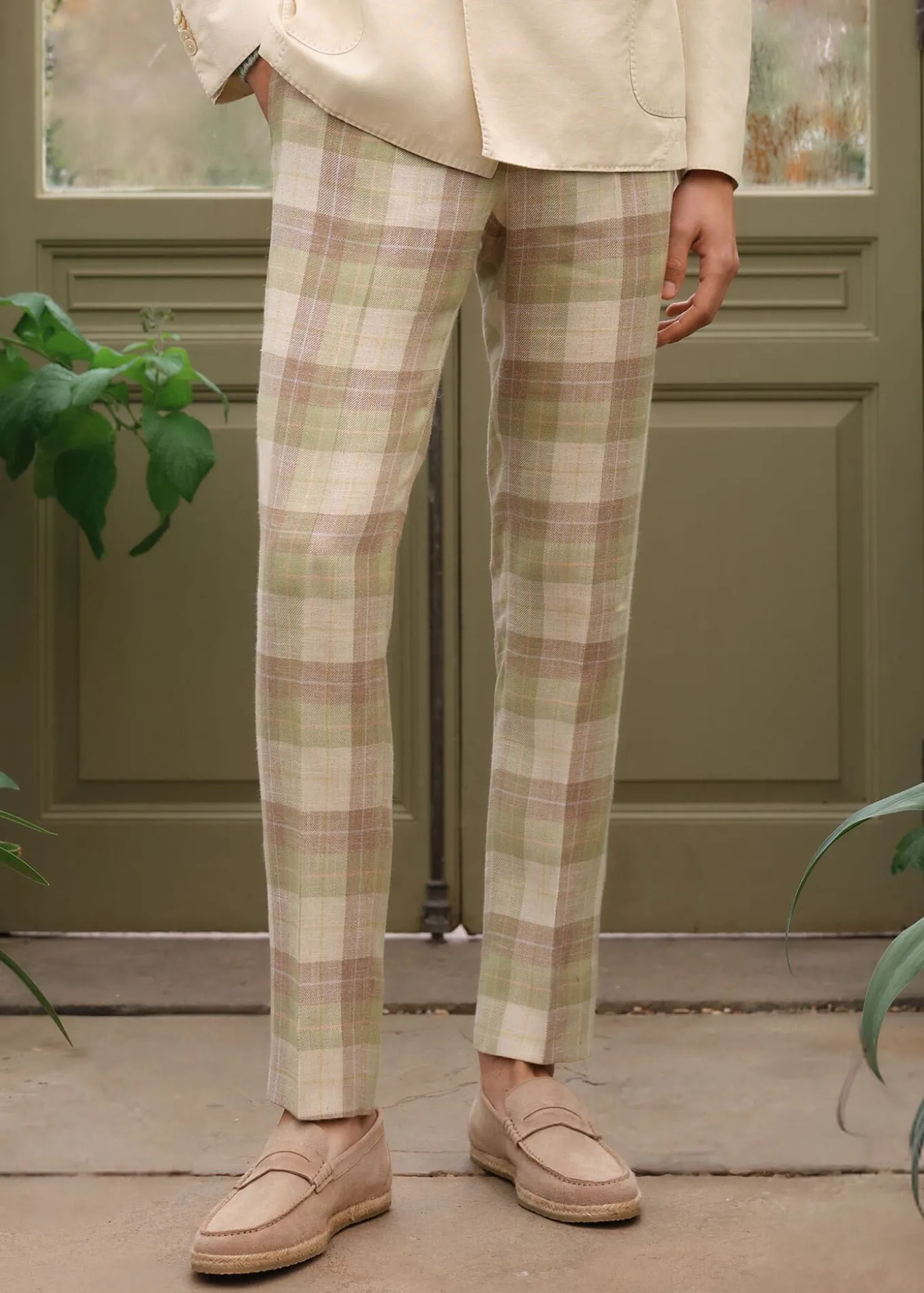 linen__cotton_plaid_trous_1.webp Linen & Cotton Plaid Trousers