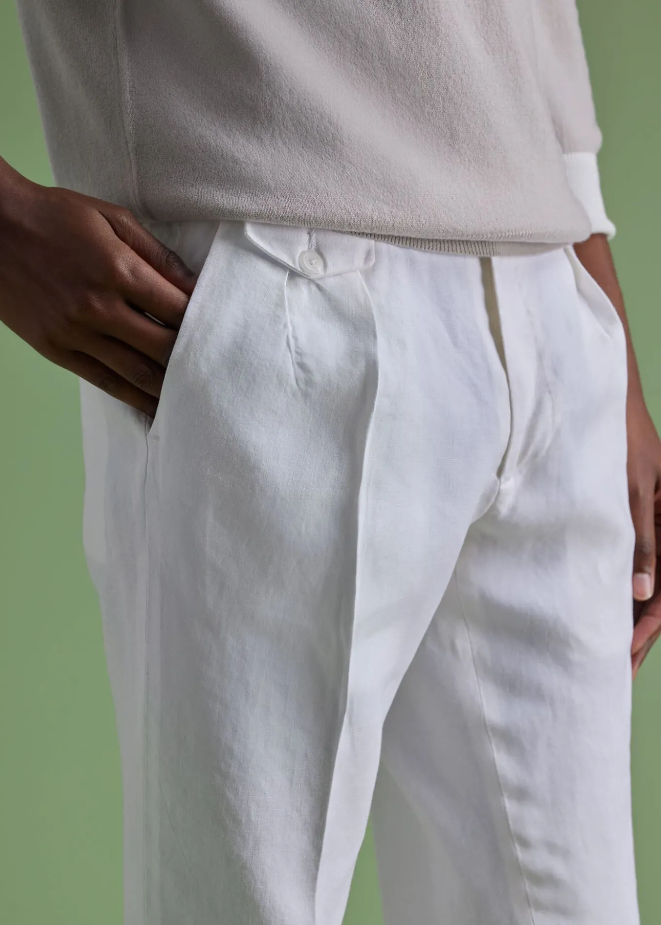 linen_washed_pleated_fron_2.webp Linen Washed Pleated Front Trouser
