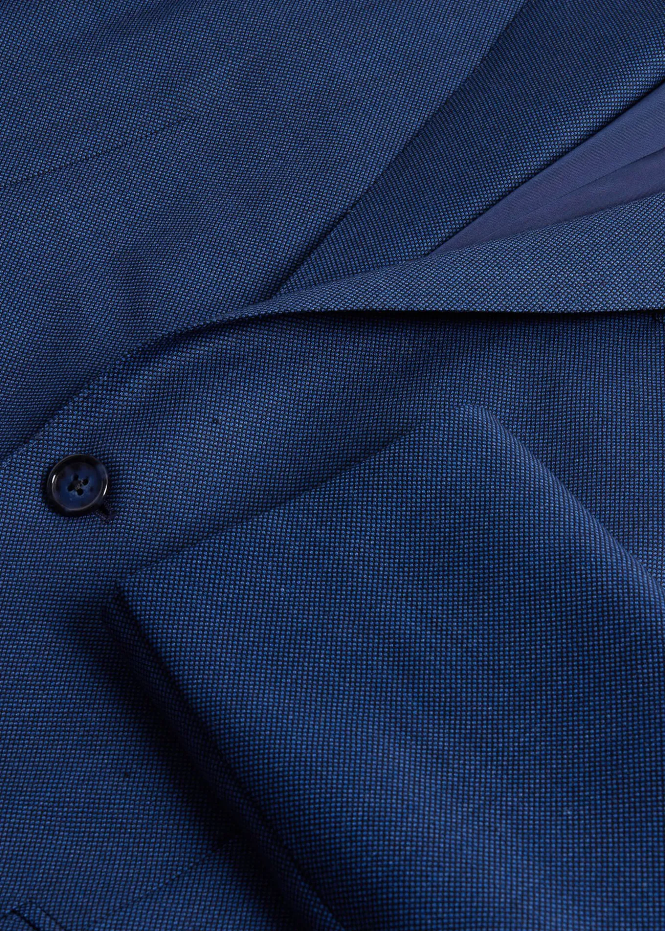 nailhead_paul_suit_2.webp Nailhead Paul Suit