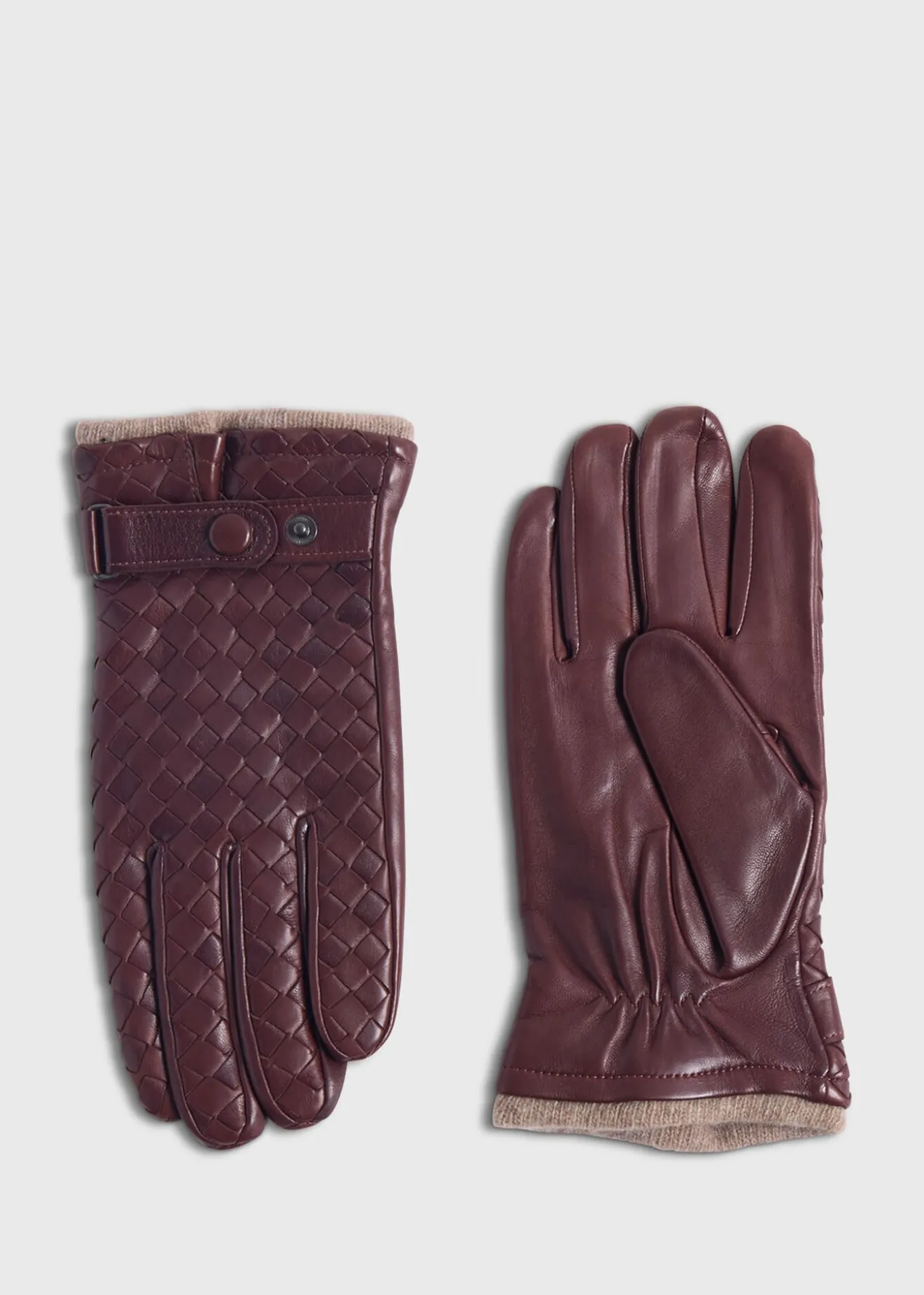 nappa_leather_cross_stitc_0-6.webp Nappa Leather Cross Stitch Glove