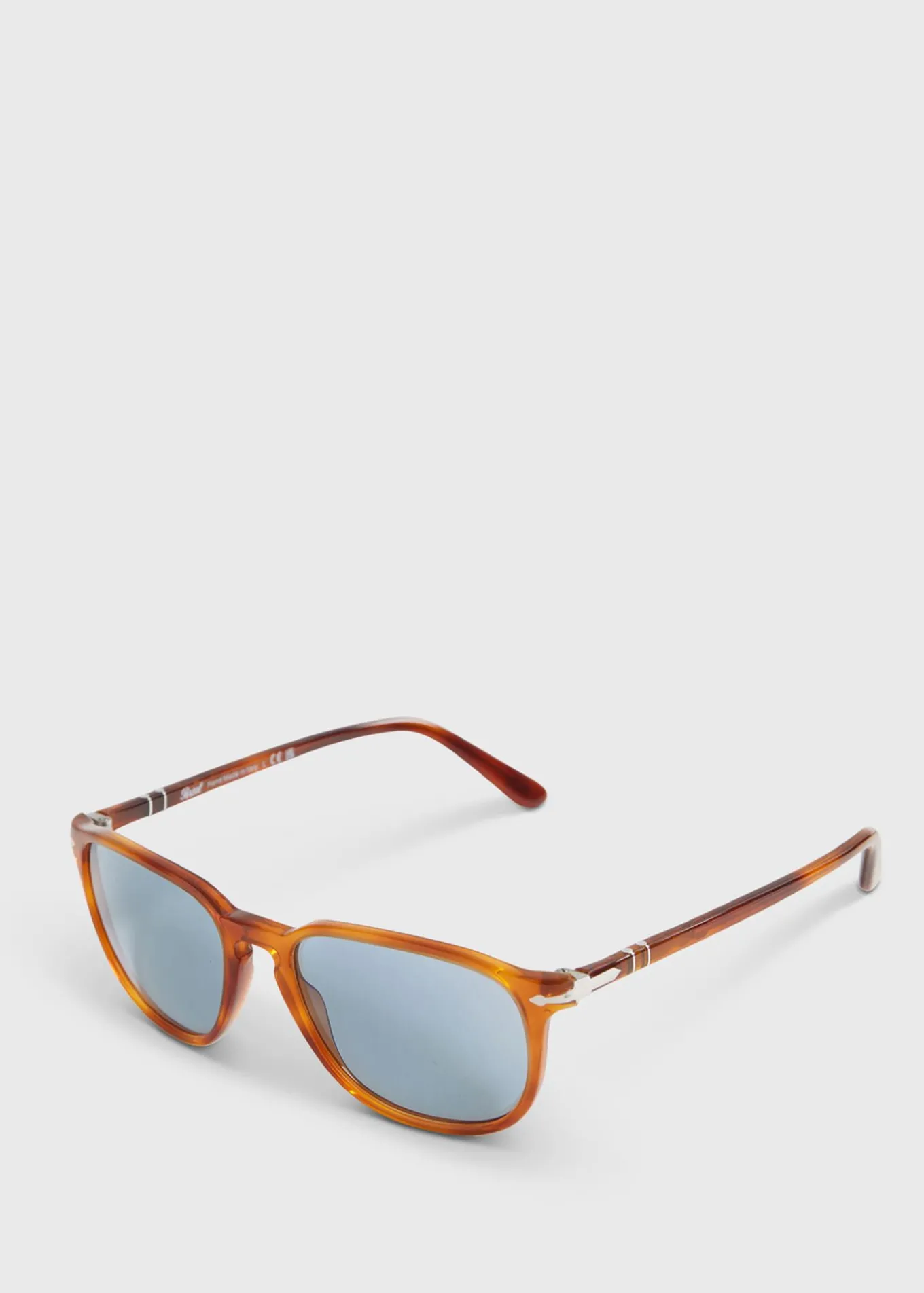 persol_terra_di_siena_wit_2.webp Persol® Terra Di Siena With Crystal Blue Lens