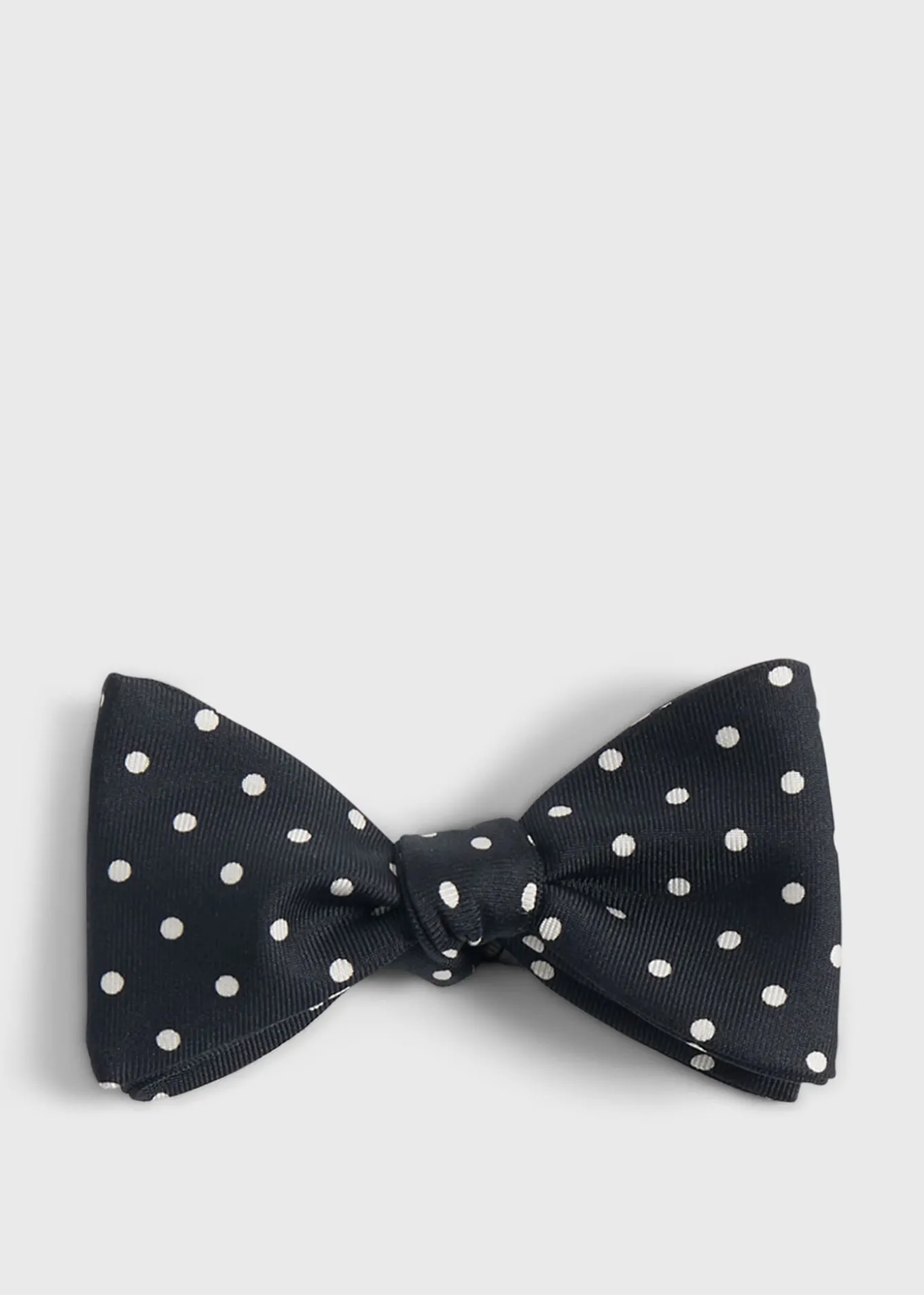 printed_silk_dot_bow_tie_0-1.webp Printed Silk Dot Bow Tie