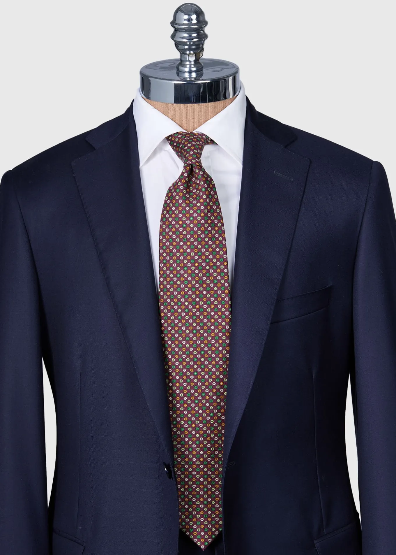 printed_silk_micro_medall_1.webp Printed Silk Micro Medallion Tie