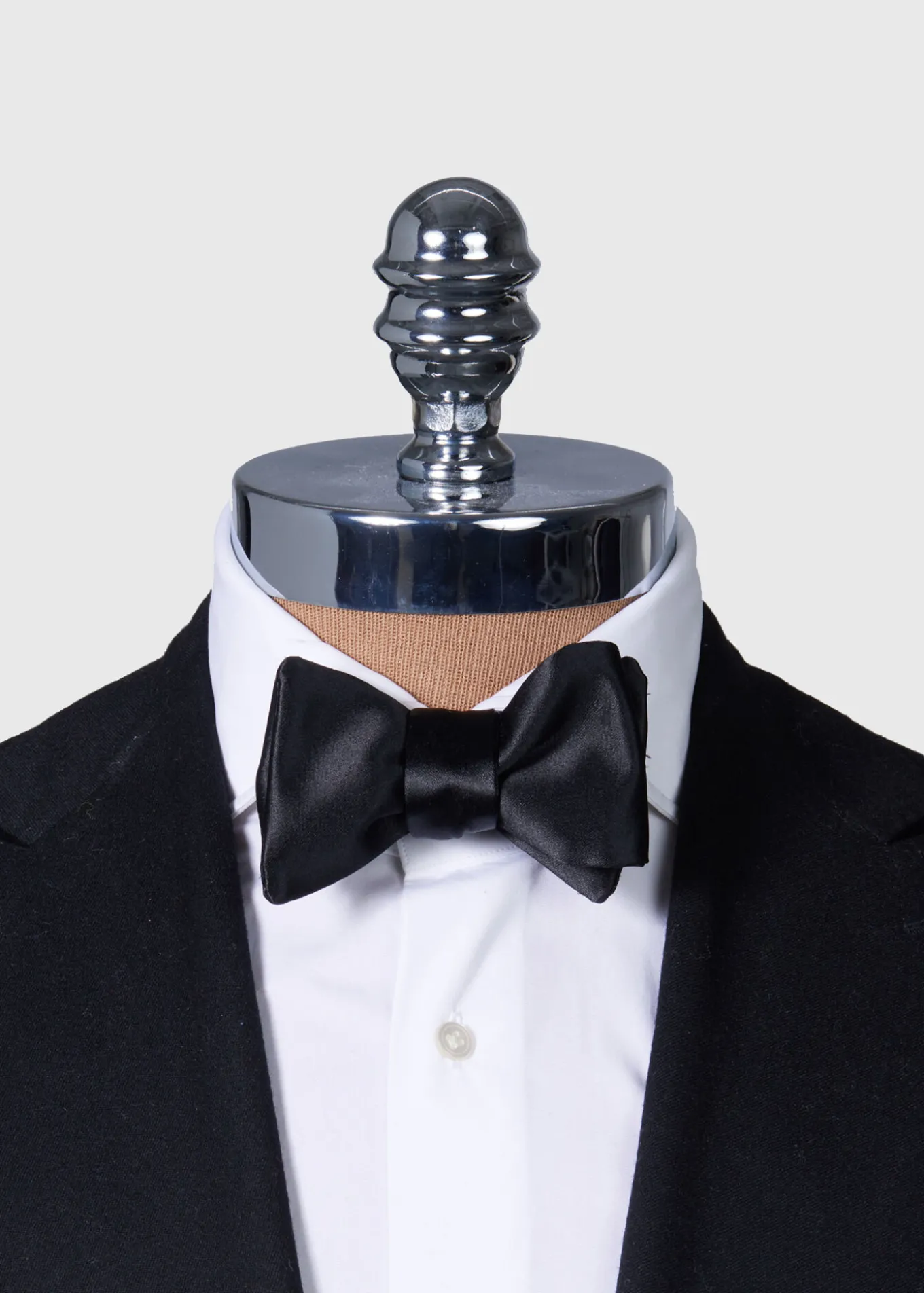 satin_blunt_edge_bow_tie_1.webp Satin Blunt Edge Bow Tie