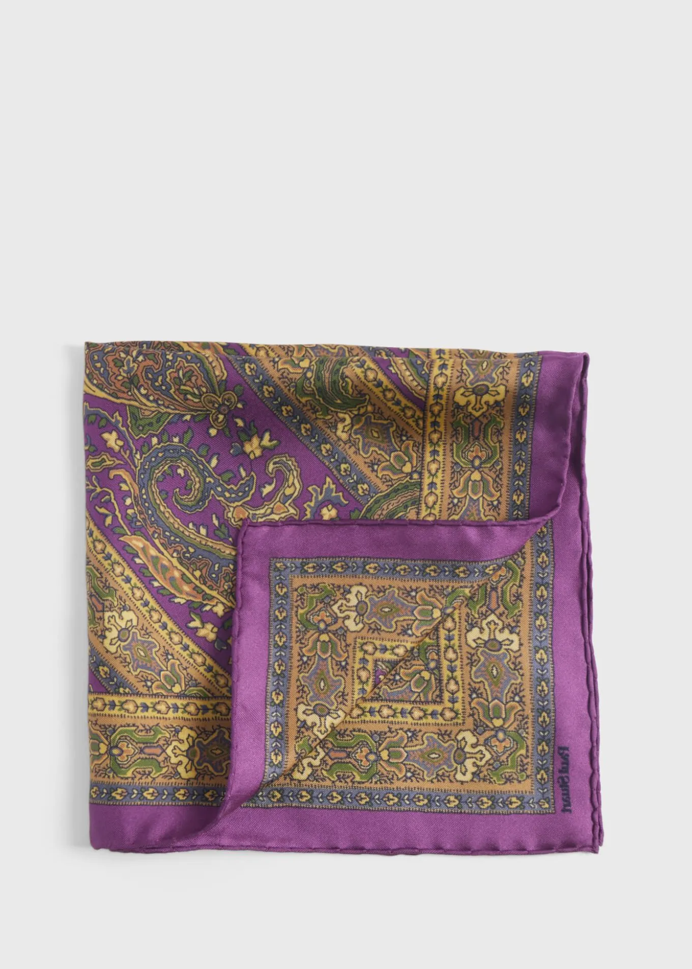 silk_paisley_pocket_squar_0.webp Silk Paisley Pocket Square