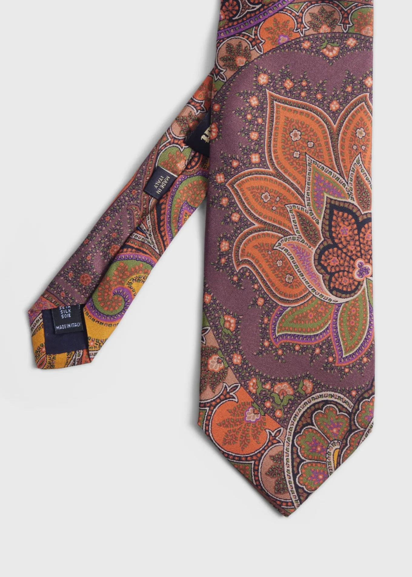 silk_paisley_print_tie_0-2.webp Silk Paisley Print Tie