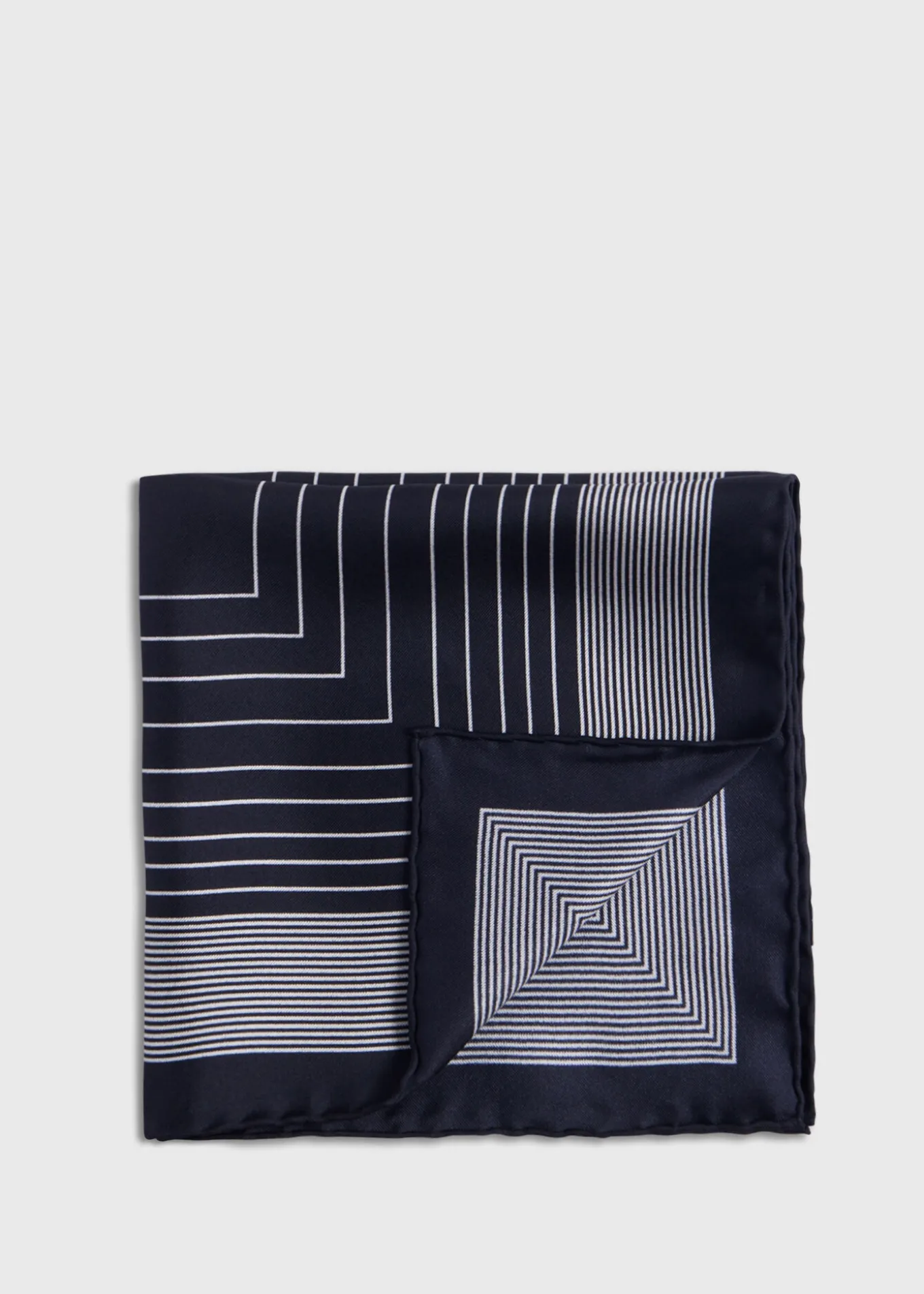 square_pattern_silk_pocke_0.webp Square Pattern Silk Pocket Square