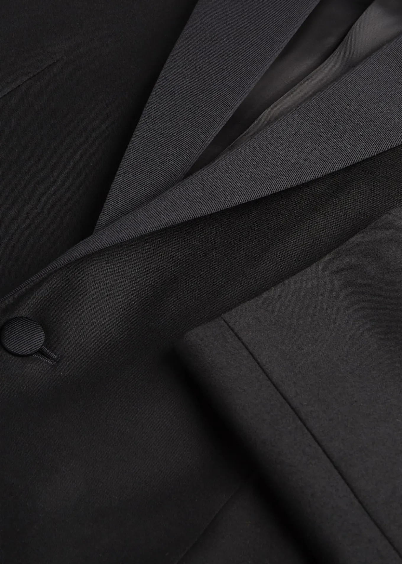 super_s_wool_paul_tuxedo_1.webp Super 120s Wool Paul Tuxedo