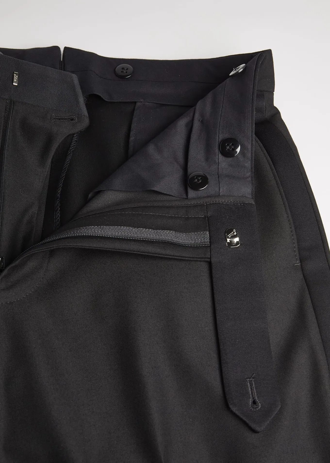 super_s_wool_paul_tuxedo_5.webp Super 120s Wool Paul Tuxedo