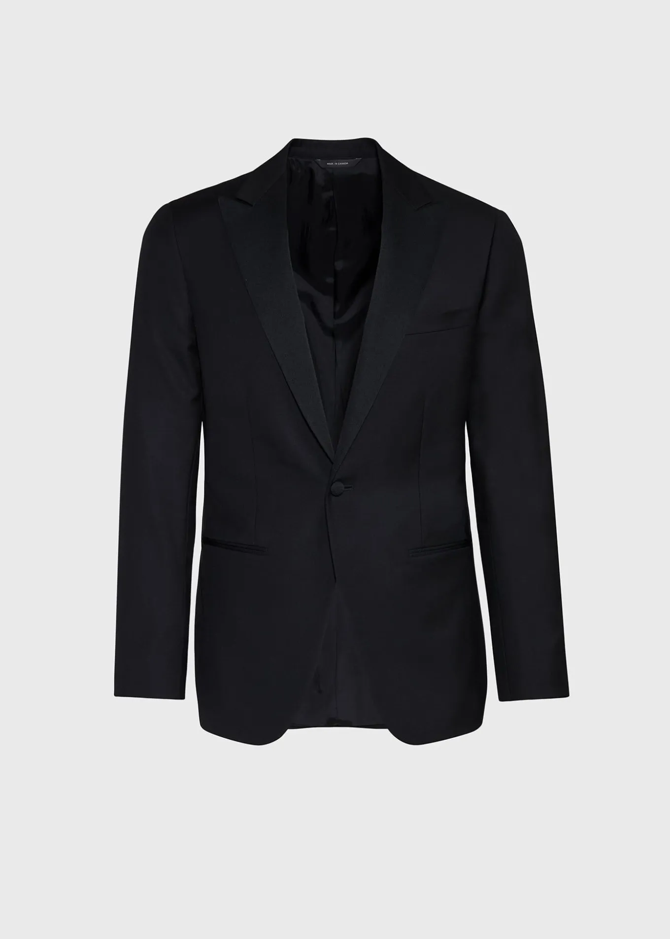 super_s_wool_peak_lapel_t_2.webp Super 110s Wool Peak Lapel Tuxedo