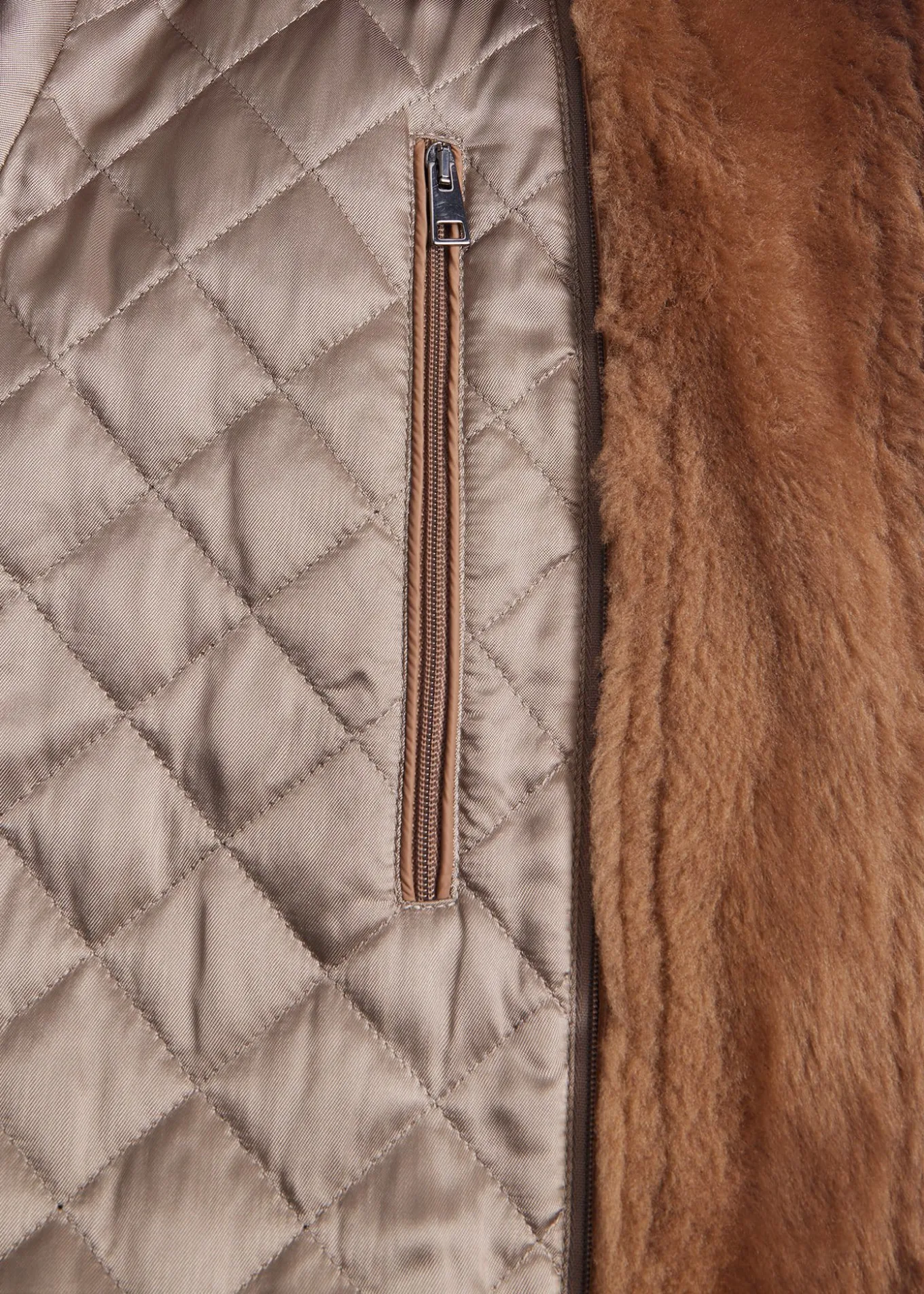 wool_coat_with_shearling__4.webp Wool Coat With Shearling Gilet
