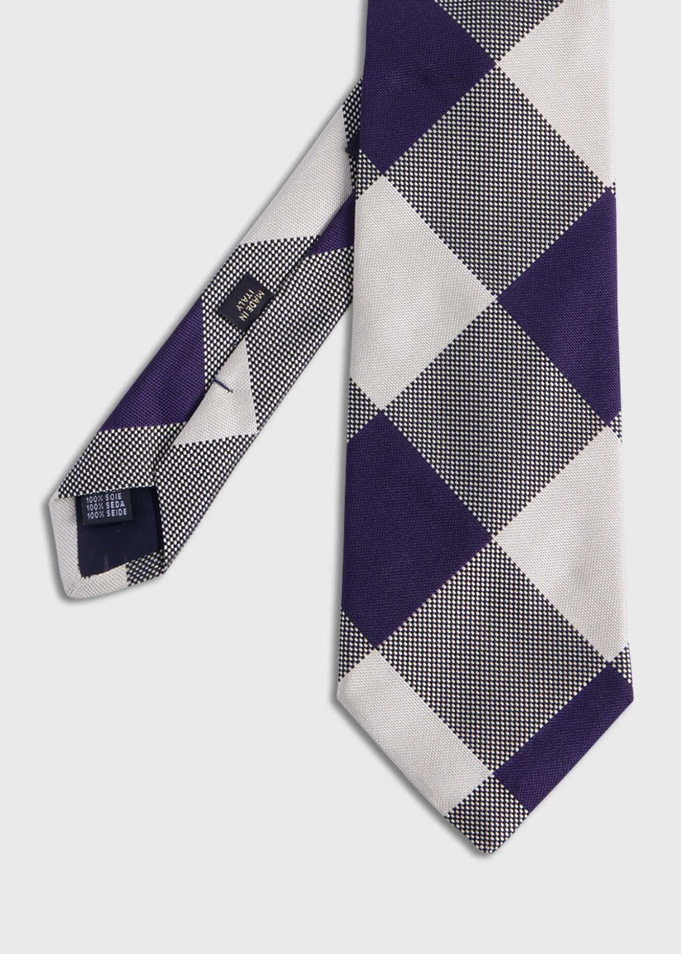 woven_silk_oversized_chec_0-1.webp Woven Silk Oversized Check Tie